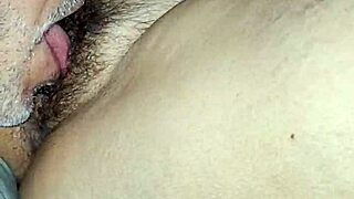 La Mia Amante Teresa Mi Fa Una Sega Io Gli Lecco La Figa Pelosa Poi Gli Sborro Sul Piede