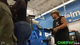 I’m Obsessed with This BBW Hidden Cam Ass Clip