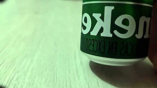 Mi Hermanastra Usando Bragas Blancas Abriendo Las Piernas