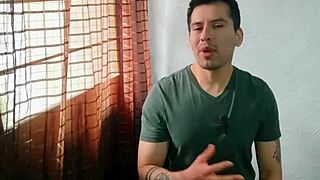 Mature Man Penetrated by Bisexual Taxi Driver