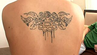 i fucked her skinny pussy till she came