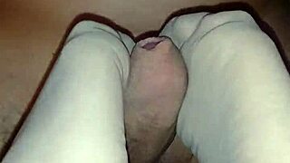 I Give Homemade Nylon Footjob With Cumshot On Toes