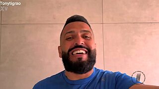 Slutty tigress desires quickie sex with riding