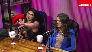 Novinha safada cumming hard on the siririca