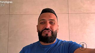 Slutty tigress desires quickie sex with riding