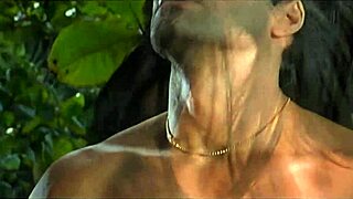 Stunning Acrobatic Fuck On Tropical Beach Ends With Cumshot