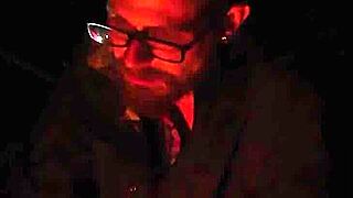 宿舍被闺蜜毛继父鸡巴按摩爽到发情