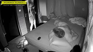 mature wife fucks at gloryhole