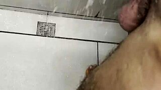 Masturbating In Gym Bathroom For The First Time!