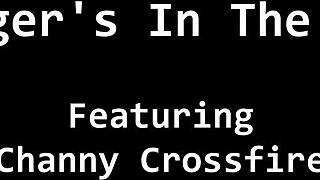 夜遇陌生人Channy Crossfire口爆场景