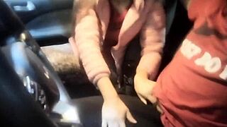 FOLLAME EN EL AUTO PAPI, CANDYBOOM READY WITH ASS UP