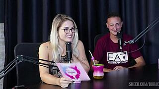 caroleta roots and bruna carlos in outdoor handjob compilation 😍