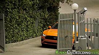 Cuckolding milf gets fucked and toyed?