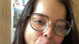 Nerdy brunette gives deep blowjob to Wellington Prado's big cock in shorts and jeans