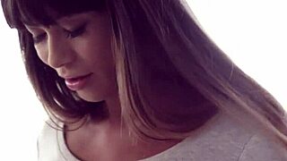 European beauty's pussy licked before slow doggystyle