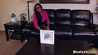 Maxine Dream Lesbian Duo Make Out With Rough Sex And Toys