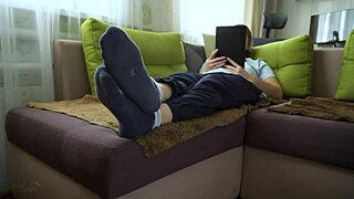 Sexy Teen Amateur Teases With Bare Soles!