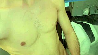 Hey, I woke up feeling inspired to show off everything in the bathroom like a true exhibitionist.