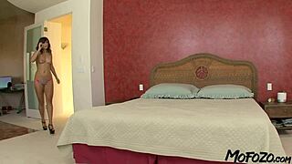 Brunette Amateur Takes Cum in Pussy from Monster Cock!