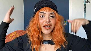 lendo coment�rios do meu v�deo boquete macio gordinha