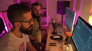 Una Dia en la Vida de un Productor Porno -Hoy con Jaxrton Wheeler Clases de BDSM y Dominacion