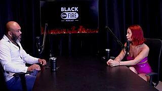 Ruiva safada shows her ass after saying husband suggested entering liberal scene loves big thick cock doesn't watch scenes - Bruna Ferrari