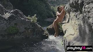 anetta keys flashes her wet pussy outdoors 😍