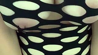 i love watching this sexy milf show her big tits and ass