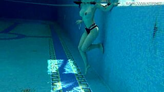 Sheril Blossom Hot Russian Underwater Bikini Tease
