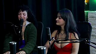 Safada dances sensually after sharing art work history