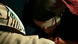 Mamei a rola do amigo dotado no carro com big clit latina milf