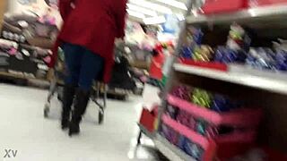 Hey, check this candid mom shopping video! 🛒👀