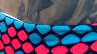 Encontrei Uma Prostituta Na Esquina E Chamei Pra Fazer Boquete! Ela Quis 100 Mas Deu Desconto E Chupou Cabeça No Terreno Baldio!