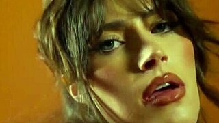 Big Ass All Natural Babe Keep Chambers Poses Hot In Lingerie And Exposes Stunning Teen Body With Pierced Nipples Solo