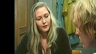 Check out this sexy retro porno scene from Condominio Erotico 1975 part 3.