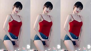 gái trung quốc, you jumping up and down like that?