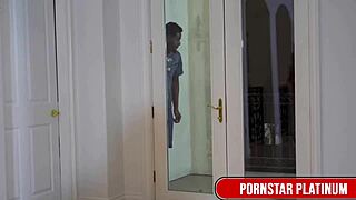 Blonde hoe Leya Falcon takes ebony hunk Kriskxxx in big ass destruction