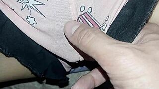 Xxx Hermanastra Me Deja Compartir Su Coño Apretado Con Polla Grande