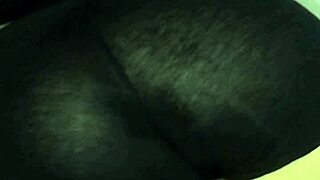 Mi amiga en mini short is getting so hot in our WhatsApp chat, showing off that homemade Latina milf vibe.