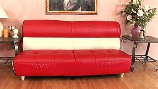 Granny fuck! Amateur mature housewife cougar gets intense milf action.