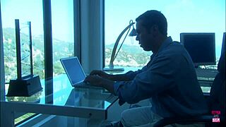 Did this lovely brunette couple really bang outdoors with deepthroat cowgirl riding rough sex in small boat on lake