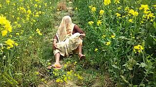 Indian Desi Teen 18+ Gets Wild Outdoor Fucking in Hindi Language Scene!