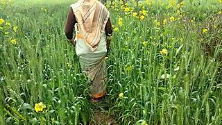 Indian Desi Teen 18+ Gets Wild Outdoor Fucking in Hindi Language Scene!