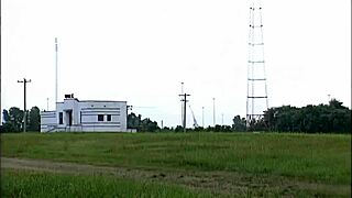 This tragic blonde had a great body and a nice set of natural cans before her agent