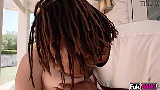 Keely Rose露湿光屄黑白狗爬中出骑乘