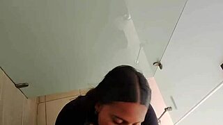 Seriously, want to fuck in public here?