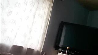 丰满熟女激烈口交吞精