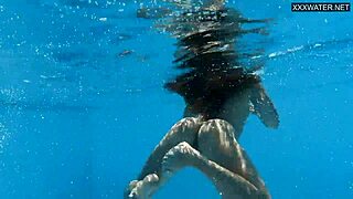 Beautiful Big Breasted Beauty Angelica Heart in Bikini