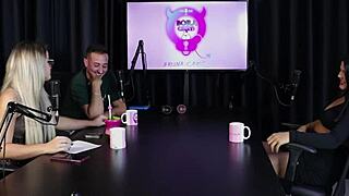 我常逛交换屋想试变性人，在熊宅打架 - Val Mineirinha纯红