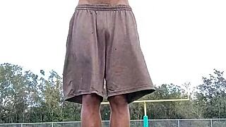 Positive review of a good workout session with mature brunette and fitness tips